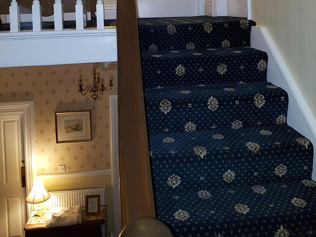 Crescent Lodge Guest House Whitby Eksteriør bilde