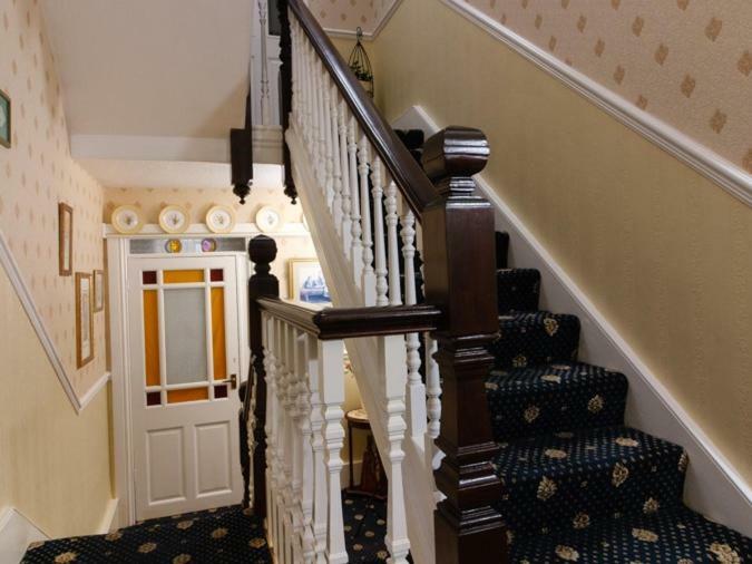 Crescent Lodge Guest House Whitby Eksteriør bilde